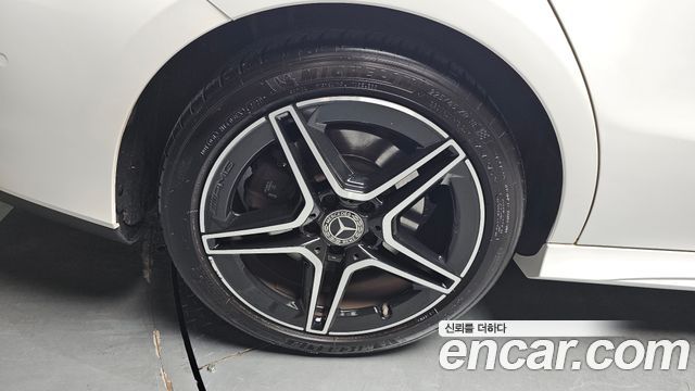 Mercedes-Benz CLA-Class C118 CLA250 4MATIC - фото 4