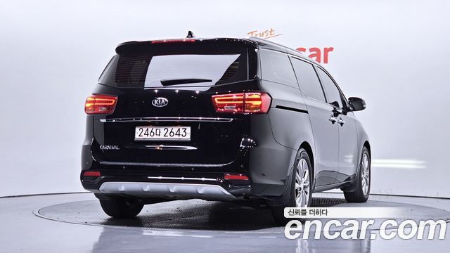 Kia Carnival Новый 9-Seater Noblesse Special - фото 0
