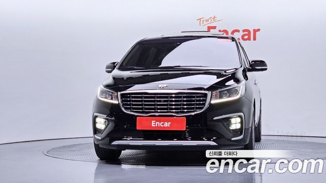 Kia Carnival Новый 9-Seater Noblesse Special - фото 1