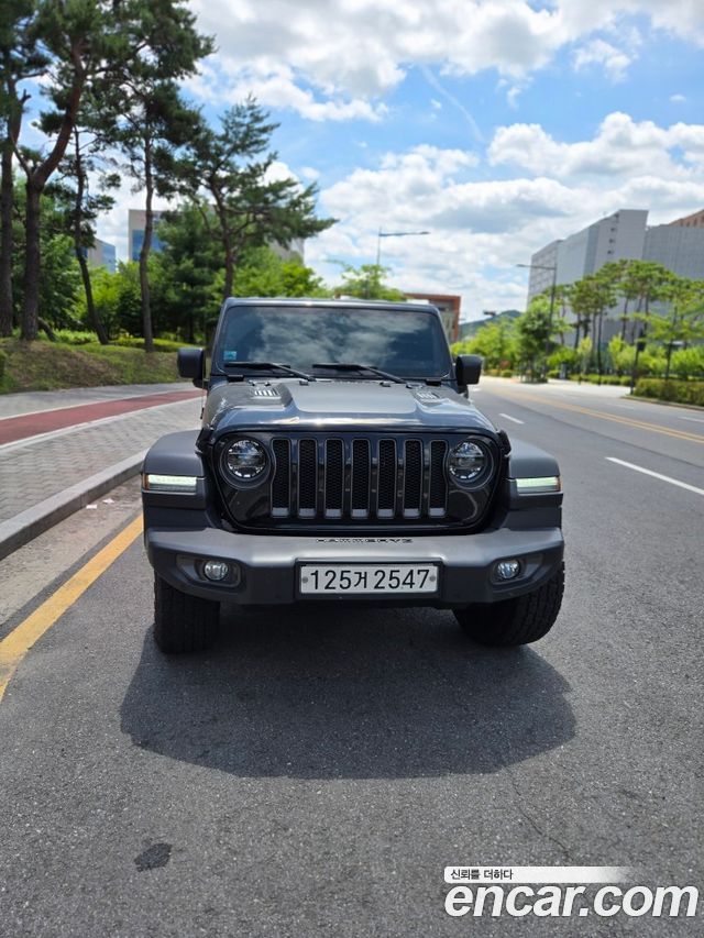 Jeep Wrangler JL 2.0 Rubicon 4Door - фото 1