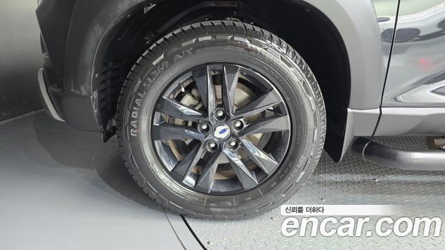 SsangYong Rexton Sports Diesel 2.2 4WD Dynamic Edition (5-Link) - фото 4