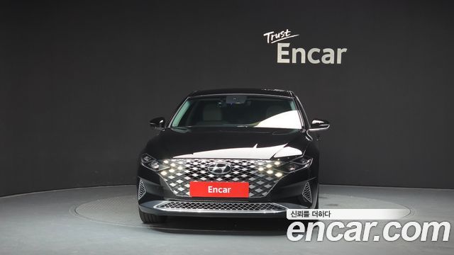 Hyundai Grandeur Новый IG, гибрид Calligraphy - фото 2