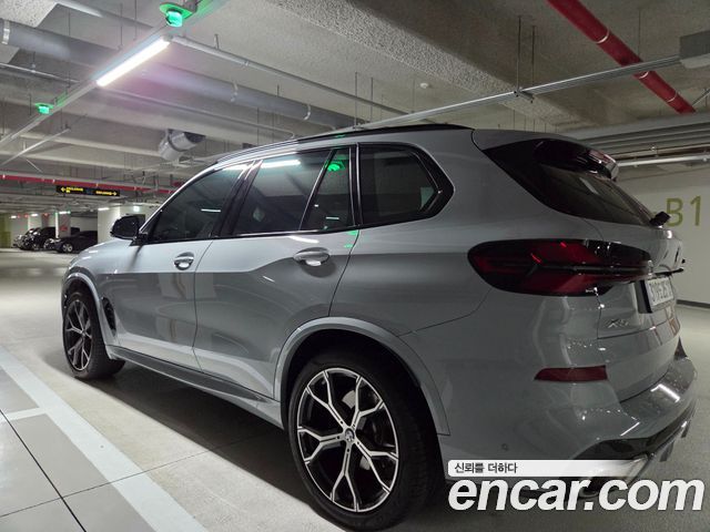 BMW X5 G05 xDrive 40i M Sport - фото 1