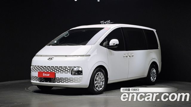 Hyundai Staria Cargo 3-Seater Modern - фото 0