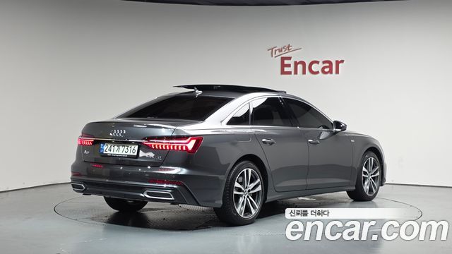 Audi A6 C8 45 TFSI Quattro Premium - фото 1