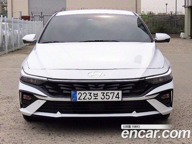 Hyundai Avante Новый CN7, гибрид Modern - фото 0