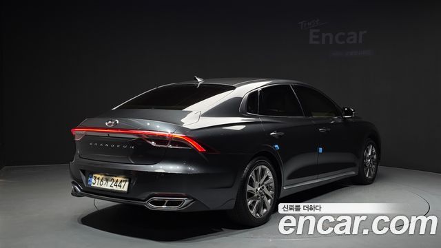 Hyundai Grandeur Новый IG, гибрид Calligraphy - фото 1