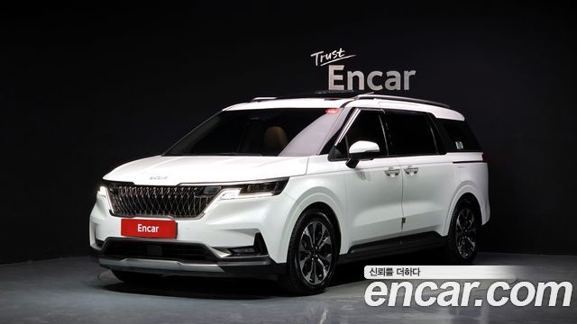 Kia Carnival 4-го поколения 9-Seater Signature - фото 0