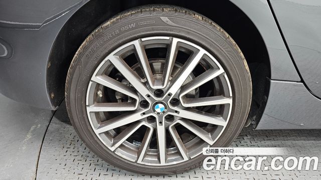 BMW 2-Series F45 Sports Final Edition - фото 4