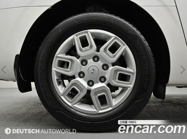 Hyundai Staria Tourer 11-Seater Modern - фото 4