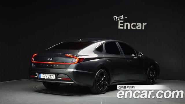 Hyundai Sonata DN8 2.0 Premium - фото 1