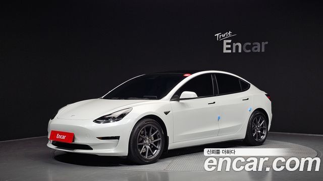 Tesla Model 3 Long Range AWD - фото 0