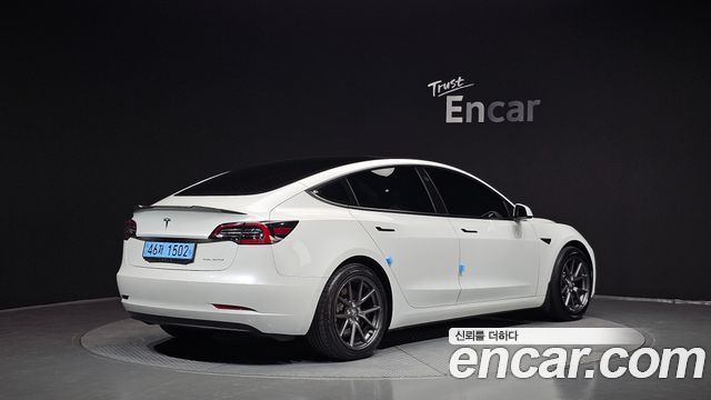Tesla Model 3 Long Range AWD - фото 1