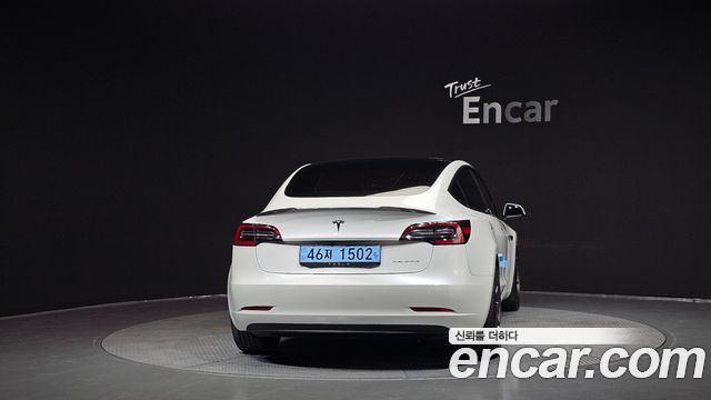 Tesla Model 3 Long Range AWD - фото 3