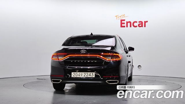 Hyundai Grandeur IG 3.0 LPi Modern (Rental Car) - фото 3