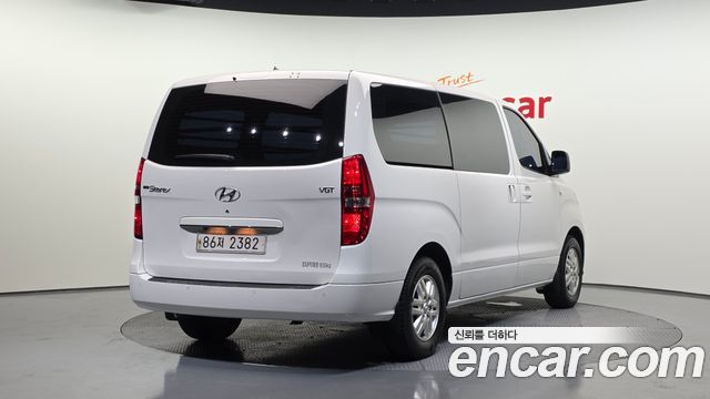 Hyundai Starex Новый Van 3-Seater Smart - фото 1