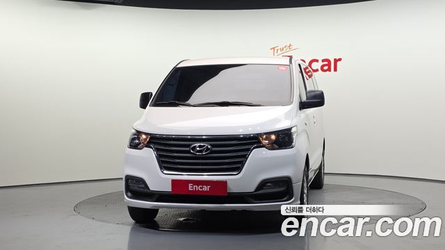 Hyundai Starex Новый Van 3-Seater Smart - фото 2