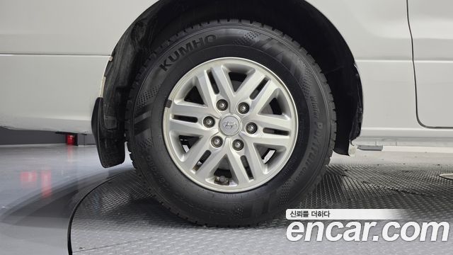 Hyundai Starex Новый Van 3-Seater Smart - фото 4