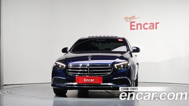 Mercedes-Benz E-Class W213 E300e 4MATIC Exclusive - фото 2