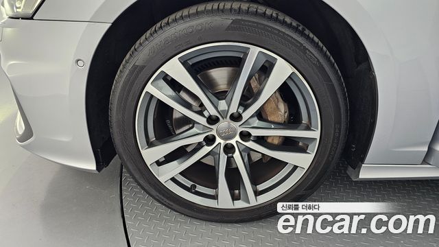 Audi A6 C8 45 TDI Quattro Premium - фото 4