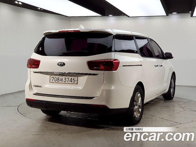 Kia Carnival Новый 11-Seater Deluxe - фото 3