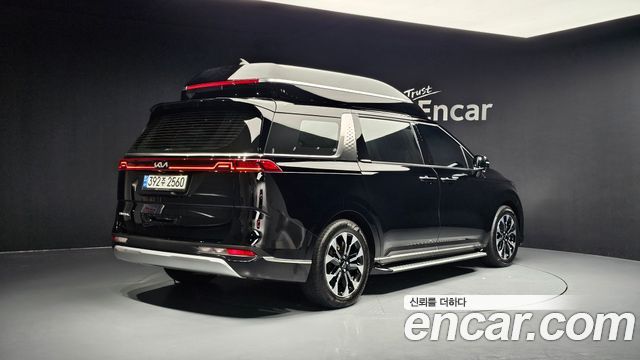 Kia Carnival 4-го поколения Gasoline 9-Seater Hi-Limousine Signature - фото 1
