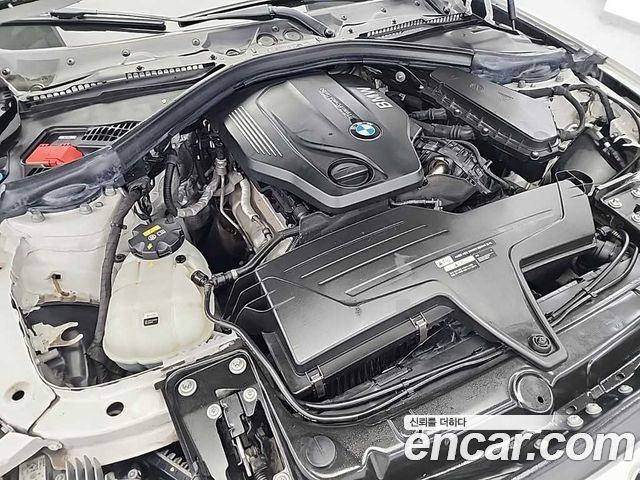 BMW 4-Series F32 420d Luxury GranCoupe - фото 4