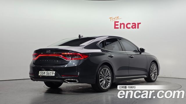 Hyundai Grandeur IG 3.0 Exclusive Special - фото 1