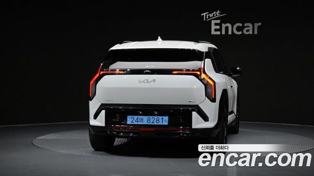 Kia EV3 Long Range 2WD GT Line - фото 3