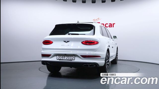 Bentley Bentayga 4.0 V8 Base - фото 3