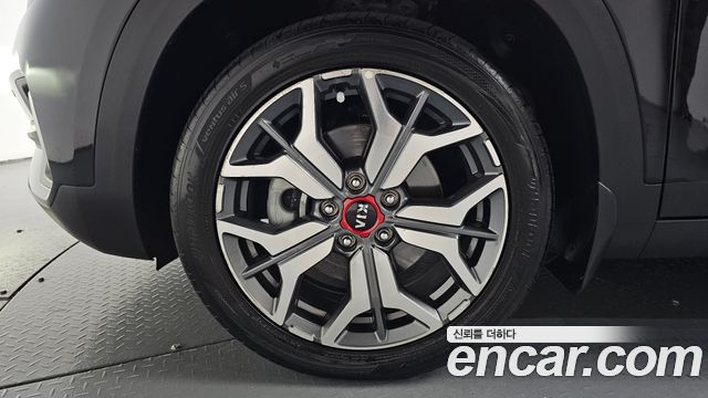 Kia Seltos Gasoline 1.6 Turbo 2WD Signature - фото 3