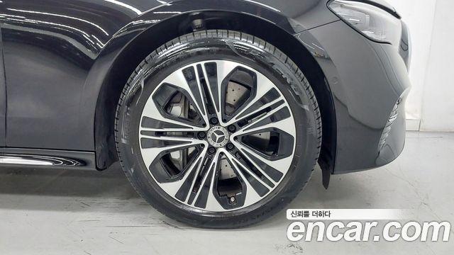 Mercedes-Benz E-Class W214 E350e 4MATIC - фото 4