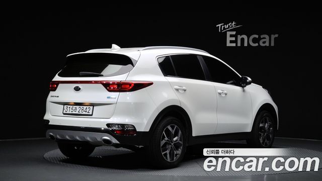 Kia Sportage Diesel 2.0 2WD Prestige - фото 1