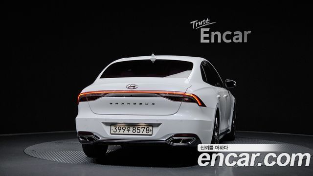 Hyundai Grandeur Новый IG 2.5 Calligraphy - фото 3