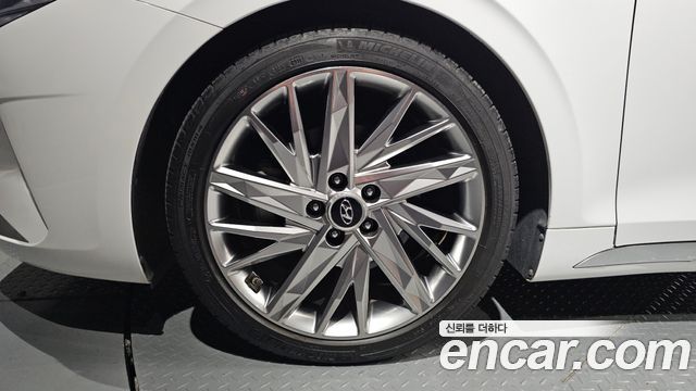 Hyundai Grandeur Новый IG 2.5 Calligraphy - фото 4