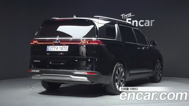 Kia Carnival 4-го поколения 9-Seater Noblesse - фото 1