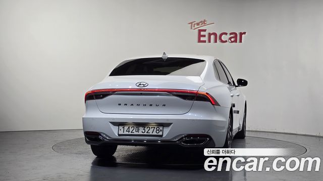 Hyundai Grandeur Новый IG, гибрид Premium Choice - фото 2
