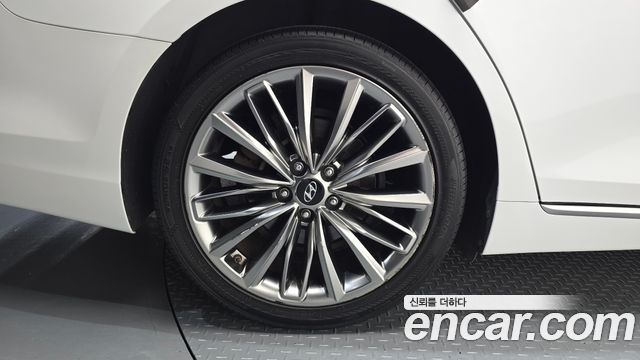 Hyundai Grandeur IG 3.0 Exclusive Special - фото 3