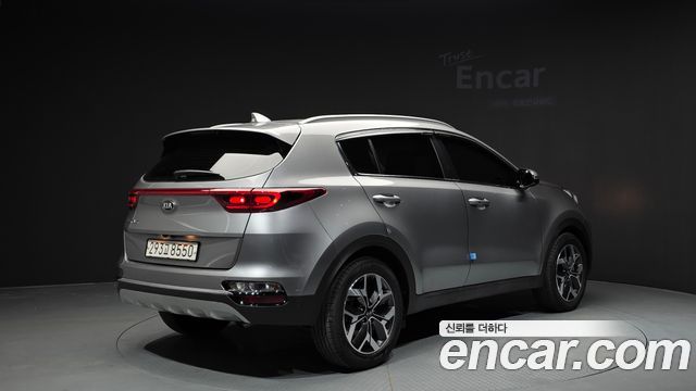 Kia Sportage Diesel 2.0 2WD Prestige - фото 1