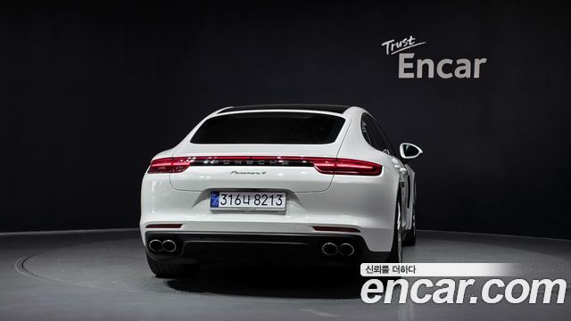 Porsche Panamera 3.0 AWD - фото 3