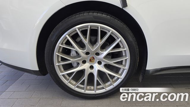 Porsche Panamera 3.0 AWD - фото 4