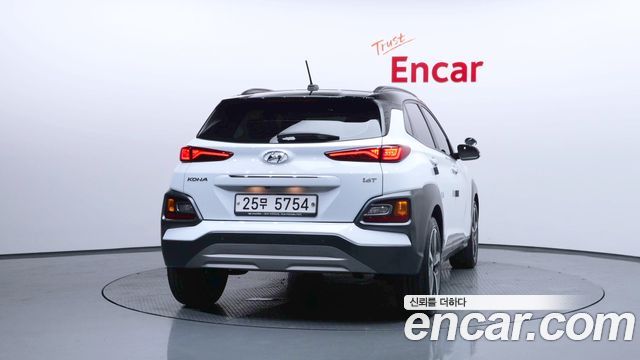 Hyundai Kona 1.6 Turbo 2WD Premium - фото 3