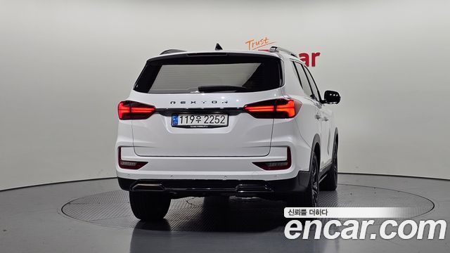 SsangYong Rexton Совершенно новый Diesel 2.2 4WD The Black - фото 3