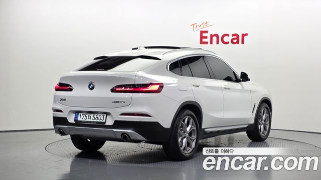 BMW X4 G02 xDrive20i xLine - фото 1