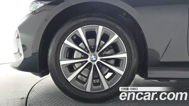 BMW 3-Series G20 320i - фото 3