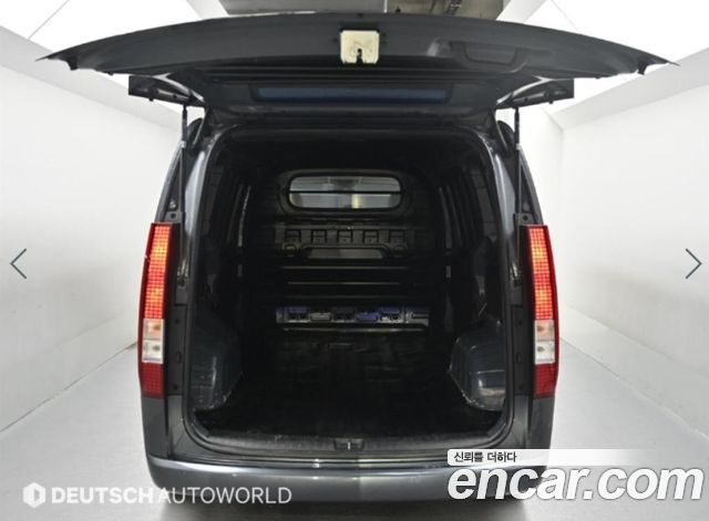 Hyundai Staria L3.5 Cargo 3-Seater Modern - фото 4