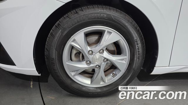 Hyundai Avante CN7 1.6 Smart - фото 4