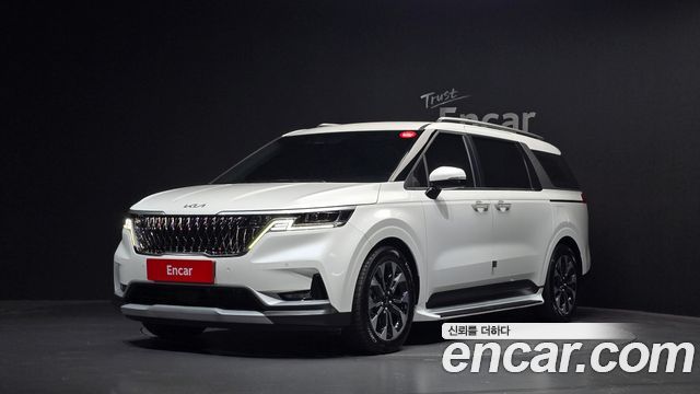 Kia Carnival 4-го поколения 9-Seater Prestige - фото 0