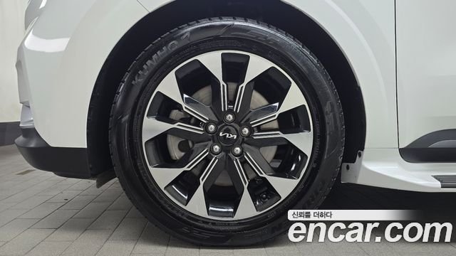 Kia Carnival 4-го поколения 9-Seater Prestige - фото 4