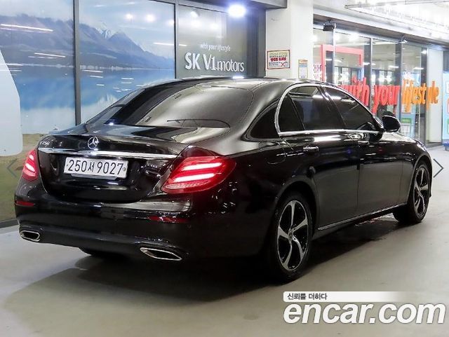 Mercedes-Benz E-Class W213 E250 Avantgarde - фото 3